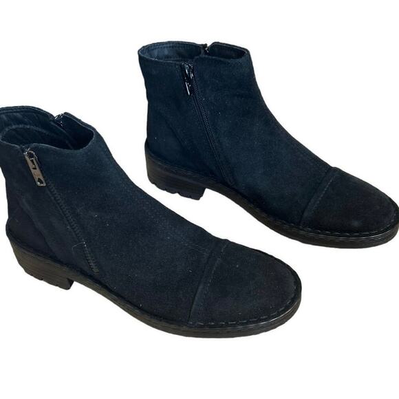 ERIC MICHAEL MELBOURNE Napoli Black Suede Side Zip Booties EU Size 39 (8.5-9) - Picture 2 of 10